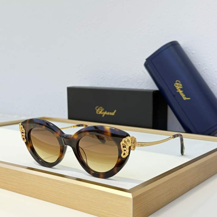 Picture of Chopard Sunglasses _SKUfw74776558fw